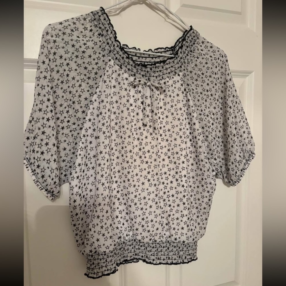 girls star printed top